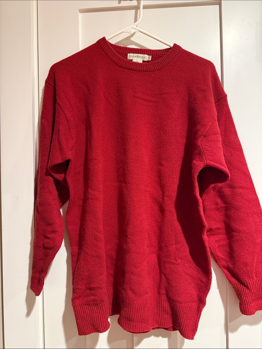 Vintage Banana Republic Men's Red Crewneck Sweater
